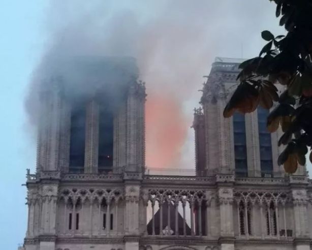 我枯了，巴黎圣母院都被烧了，去欧洲还有什么好看的？
