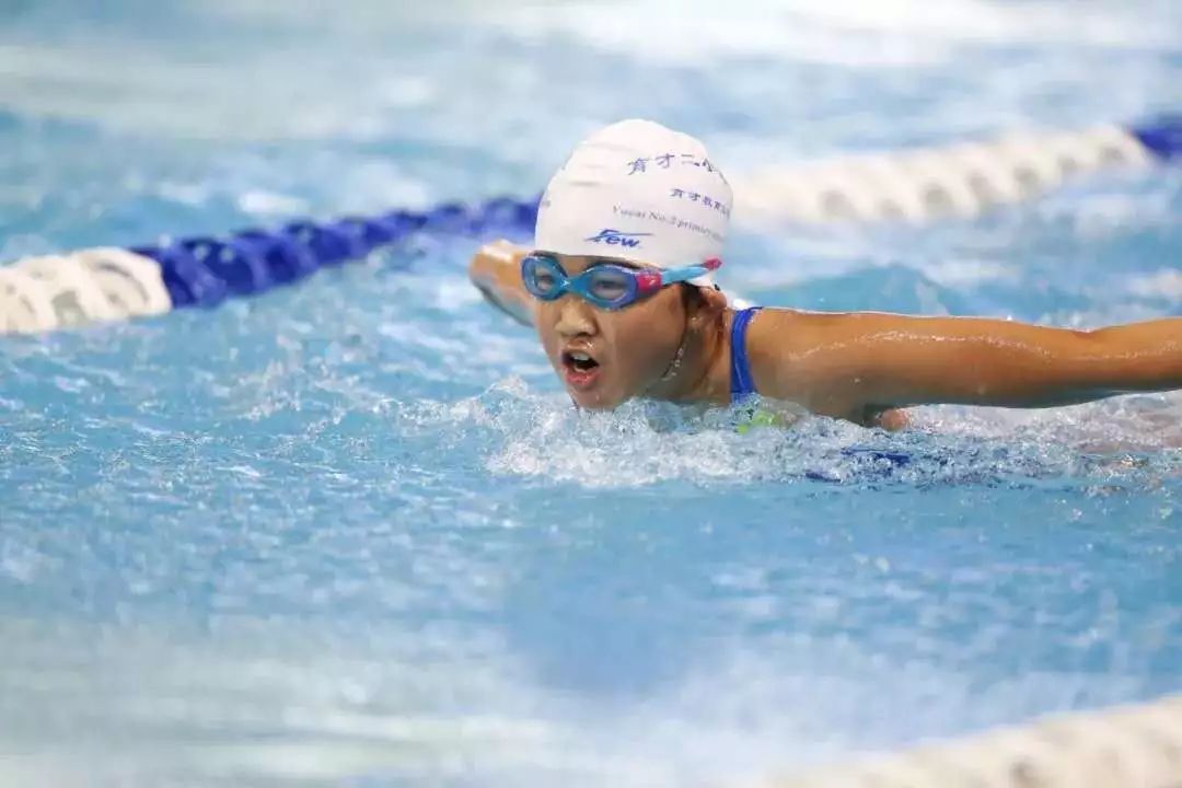游泳项目纳入深圳中考体育选考项目，深圳这些学校配备游泳池！