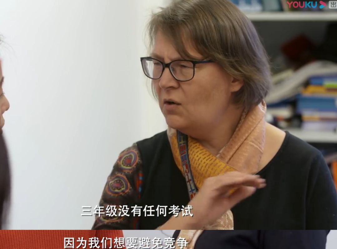 口碑炸裂！记者母亲走访5国幼儿园，所拍纪录片刺痛千万中国家庭