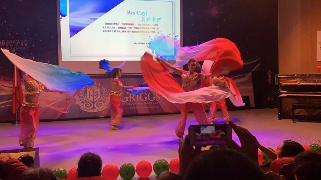 2019校园艺术节, 靓青春风采              A wonderful show of youth and arts