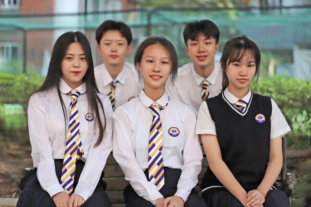 中黄书院学子受邀免试参加全球顶级青少年科学论坛