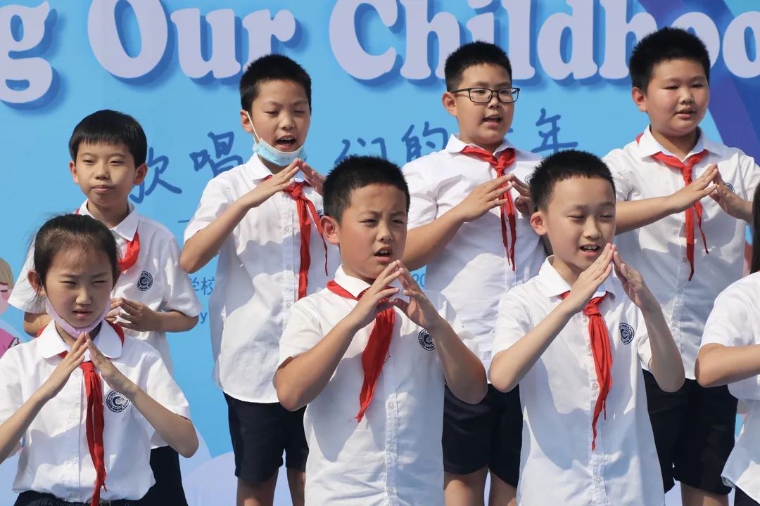 国际小学|闪亮六月 童年记忆 Sing our Childhood