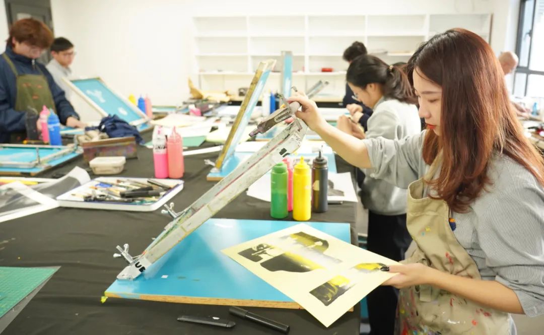 耀华深耕艺术留学领域，上海古北校区全新升级艺术设计国际高中课程
