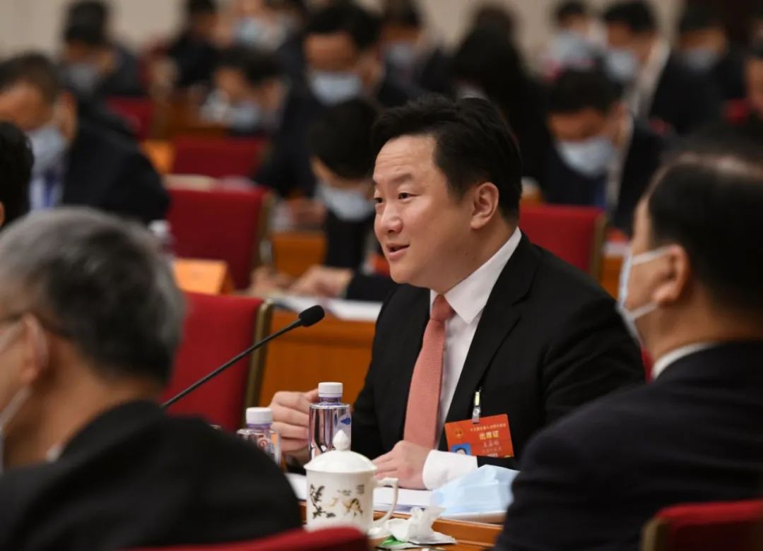 全国人大代表王嘉鹏建议在国际化教育中增强中国学生的文化自觉和文化自