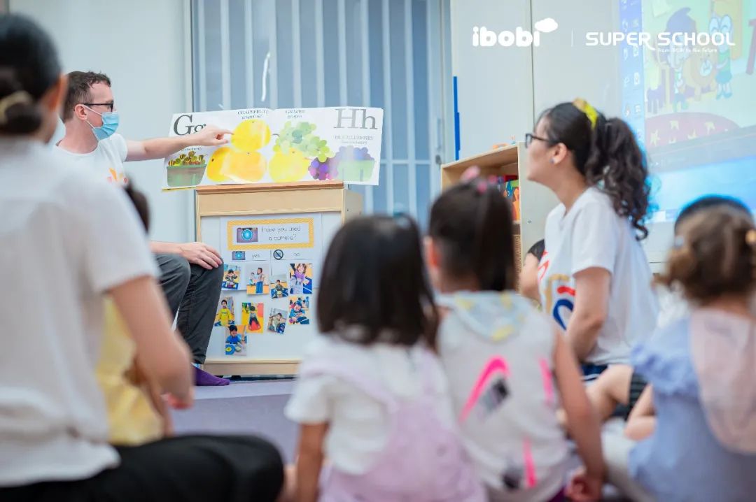 IBOBI SUPER SCHOOL 夏令营丨飞向宇宙，探索无穷