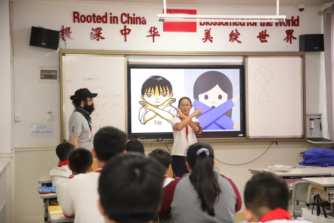 中西合璧 共同成长——华美外国语学校外教优质课