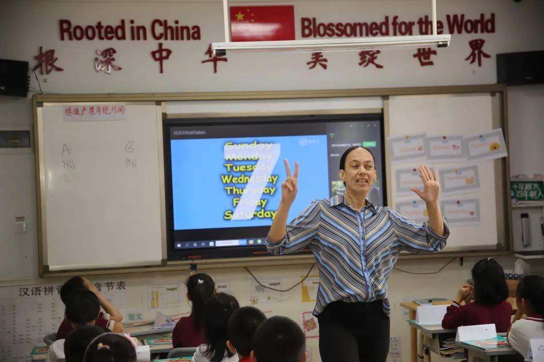 中西合璧 共同成长——华美外国语学校外教优质课