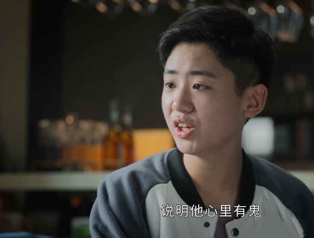 袁泉“老公”出轨，全网都在心疼他们14岁的儿子