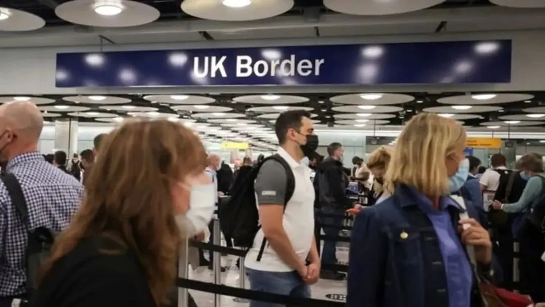 最新：英国将取消所有入境限制！机票涨价？中英恢复直航！