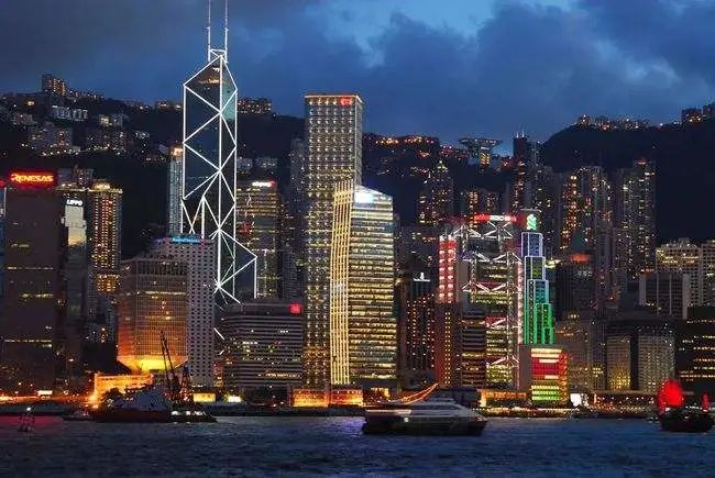 香港读研八大校要怎么选？