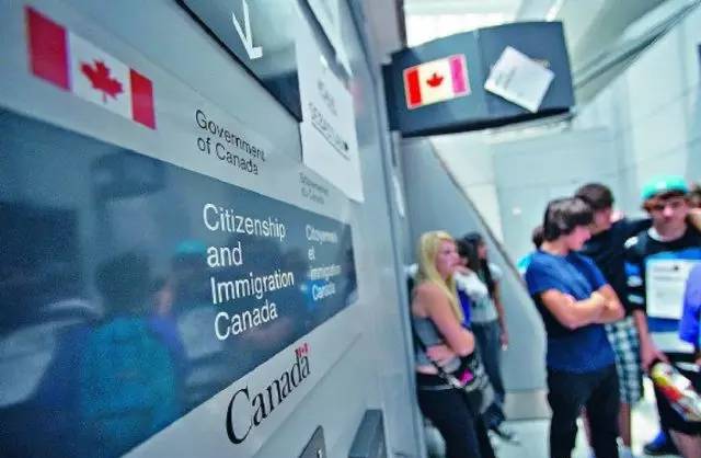 2022年最新加拿大入境指南！