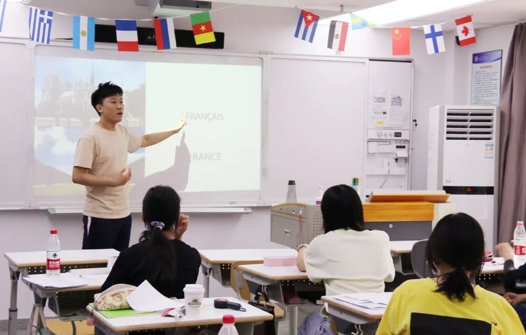 Summer Camp | 课程丰富！同文外国语学校暑期夏令营来啦！