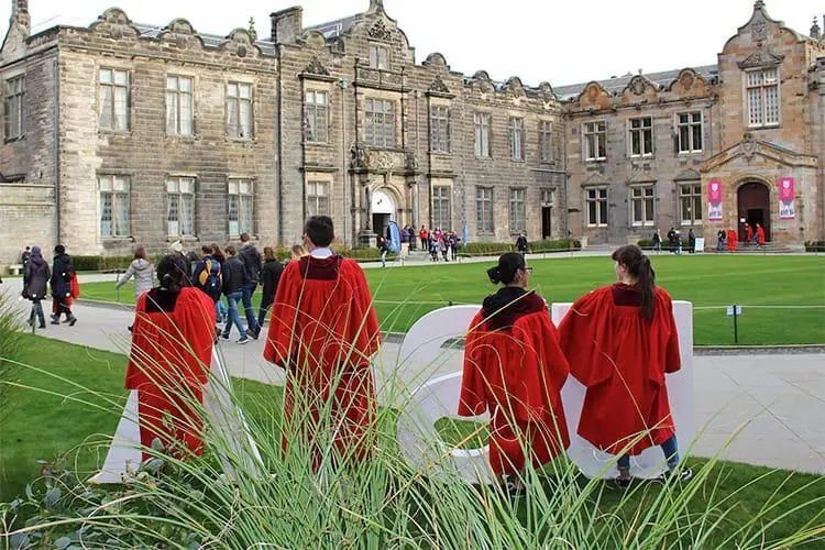 2022NSS英国大学教学评分公布，这所苏格兰的小众学校又排名第一
