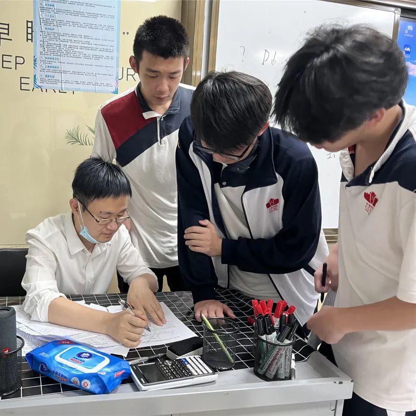 喜报：深圳（南山）中加学校在2022年5月全球AP考试中成绩亮眼