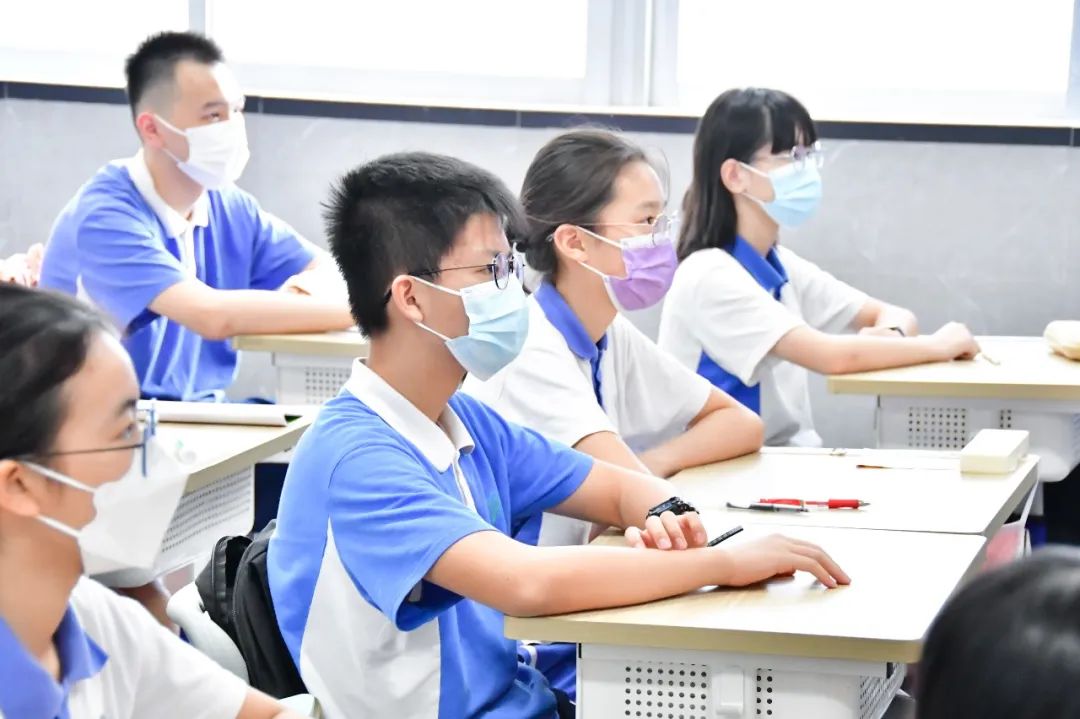 深圳德琳学校 | 为实现中国梦注入青春能量