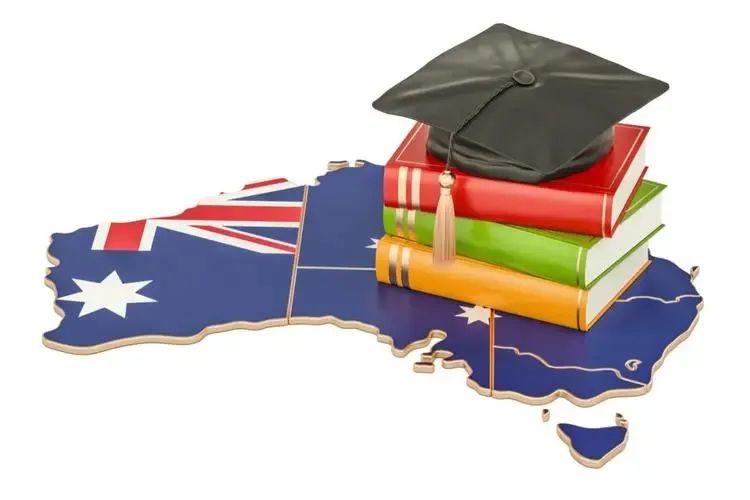朗途留学 | 澳洲院校将取消线上授课？返澳留学生不断增长，读研有什么利好？