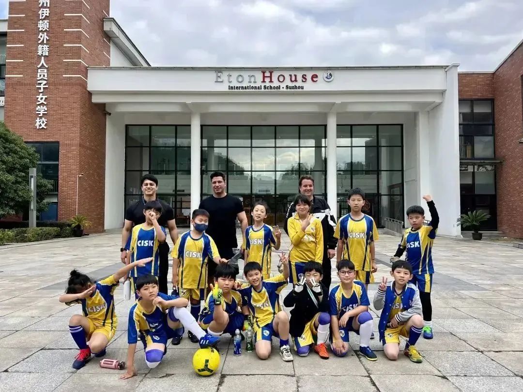 Jimmie´s Diary: Soccer Match with ‘Suzhou EtonHouse’