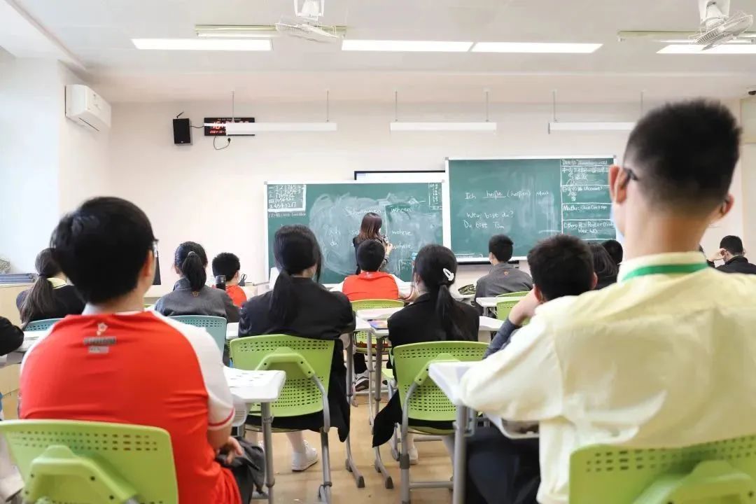 培僑信義學校2023-2024學年香港課程（國際部）招生簡章