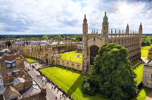 朗途留学 | 英国著名大学认可哪些中国院校？“认可名单”有更新！
