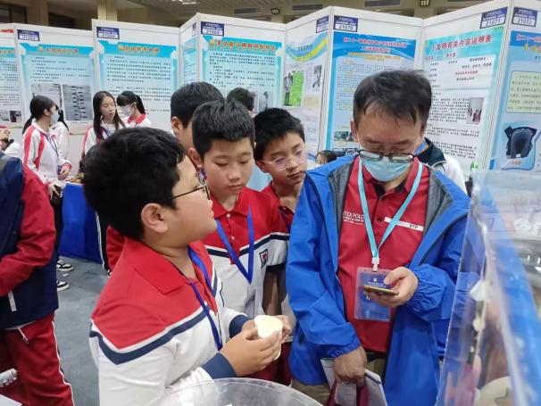 银滩学子 科技创新 摘金夺银 尽显风采——第二十一届惠州市青少年科技创新大赛