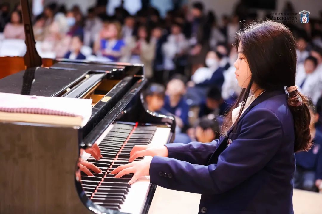 MIS Music Concert | 跨越百年时空的对话 曼校师生在古典音乐中感悟春天的旋律