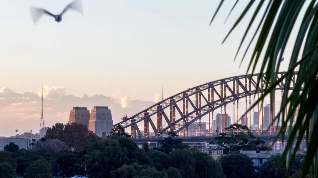朗途留学 | 考研出分后想留学？为什么选澳洲更合适，四大优势告诉你！