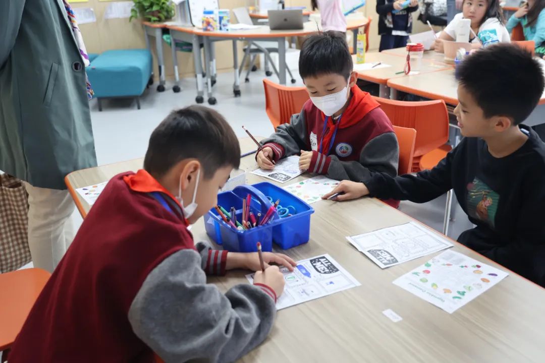 “新同学”到访！郑东新区众意路小学一日国际学校课程体验