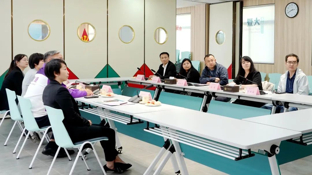 北京大学经济学院张亚光副院长到访广州暨大港澳子弟学校考察访问