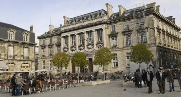 全法专利数量Top1的大学居然是它！位于法国最受欢迎城市，这所学校必须要知道！