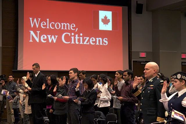 加拿大新版护照首内藏玄机：今夏正式使用，护照实力全球第五