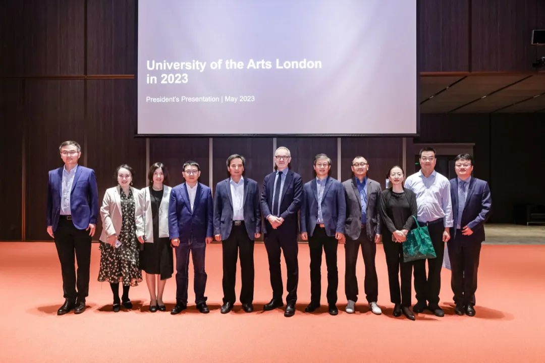 伦敦艺术大学校长James Purnell中国行，到访伦敦艺术大学北京招生代表处、BACA国际艺术教育中心！