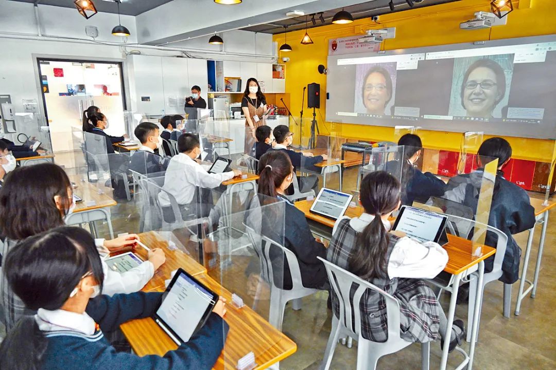 香港速度！初中高小课程增设AI、编程单元，预计于23/24学年落实！