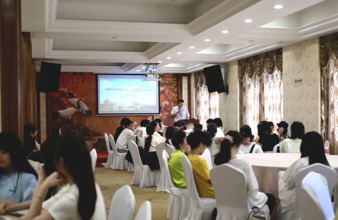 “传承中华传统文化，促进国际交流互鉴”研学活动圆满举行！