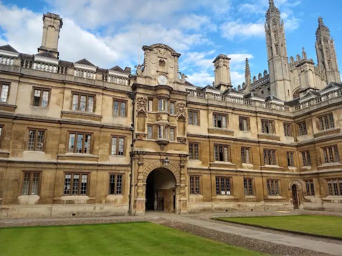 臻分享 | 【科普】剑桥大学2023最受欢迎的本科专业是哪些？