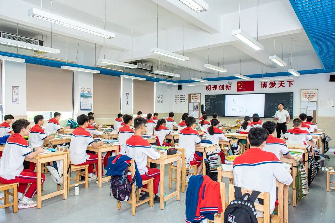广东碧桂园学校十里银滩分校高考复读班2023年秋季招生简章