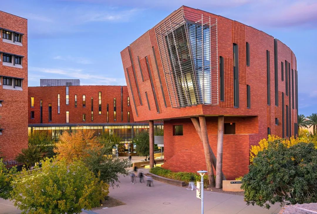 亚利桑那州立大学(ASU）在QS 2024世界大学排名中上升40位