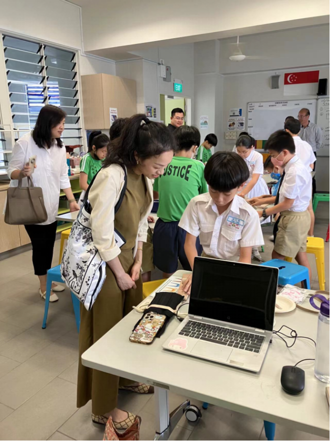 广州新侨学校核心教学管理团队赴新加坡调研交流