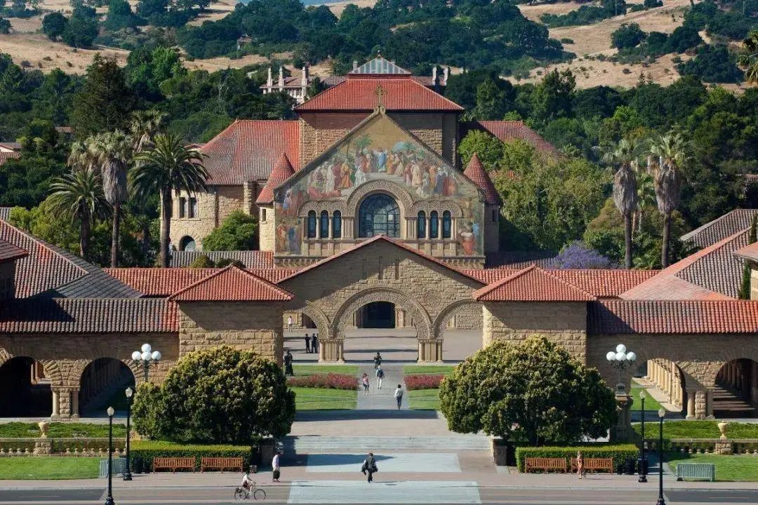 斯坦福大学与哈佛大学全面分析：哪一个适合你？