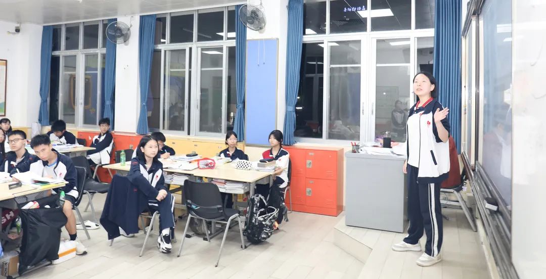 深圳（南山）中加学校举行第十二届全球心理健康日活动