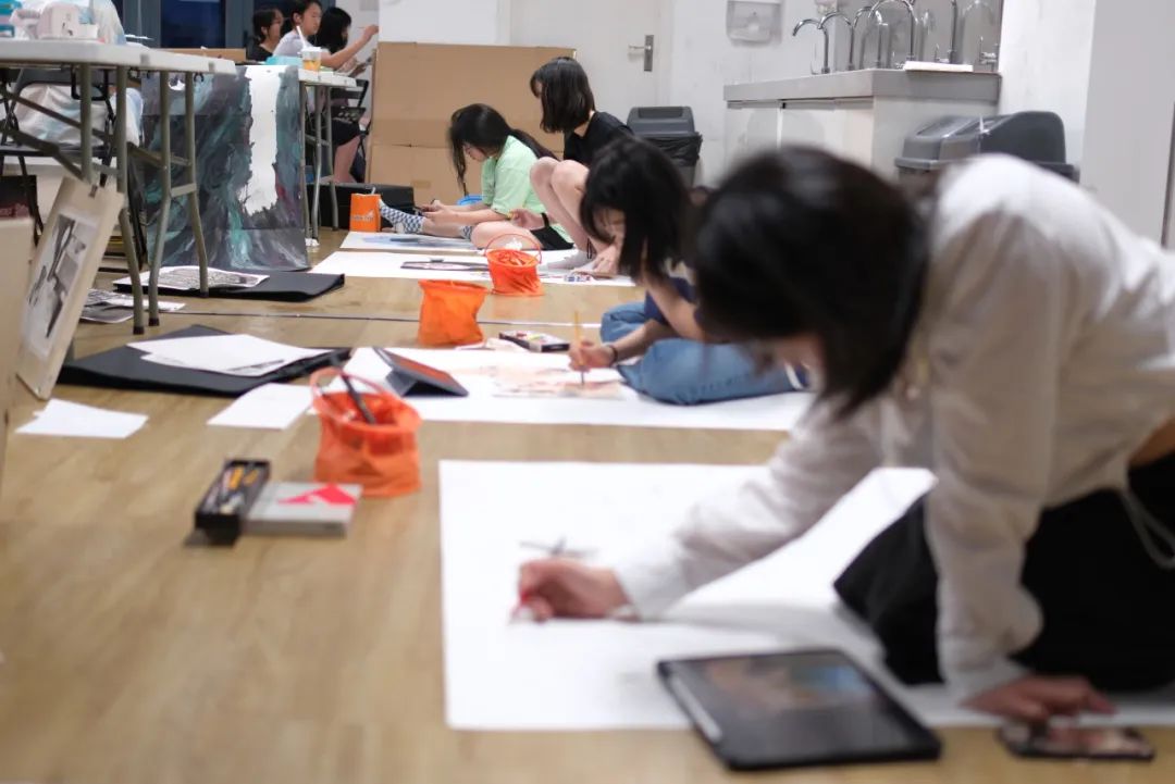 罗德岛设计学院x赫贤|05后艺术世界的正确打开方式