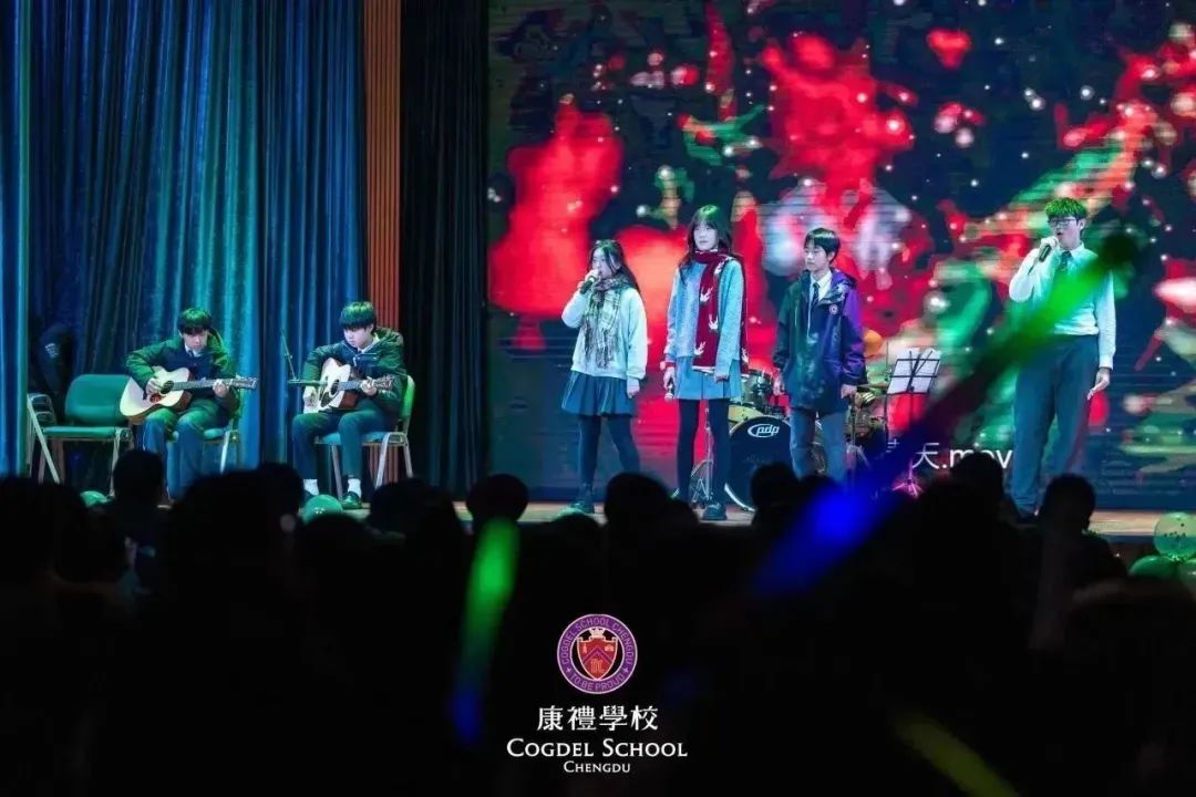 成都康礼学校新年音乐会：一场跨文化的盛宴