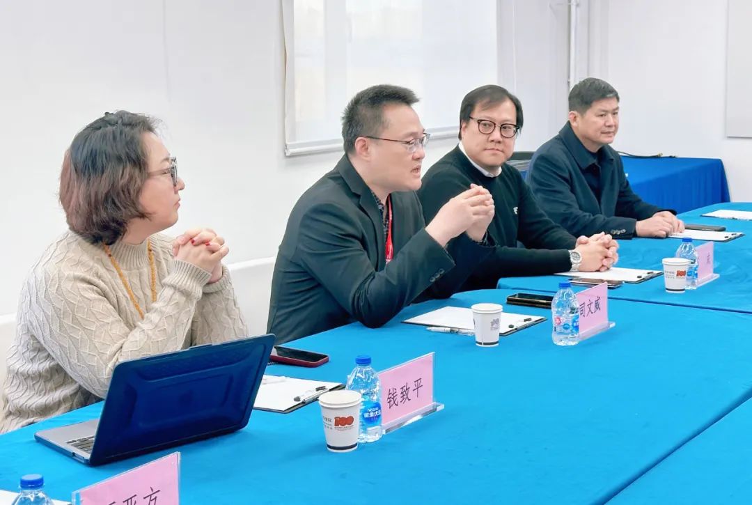 国际交流|捷克共和国驻华大使一行到访北京致知学校