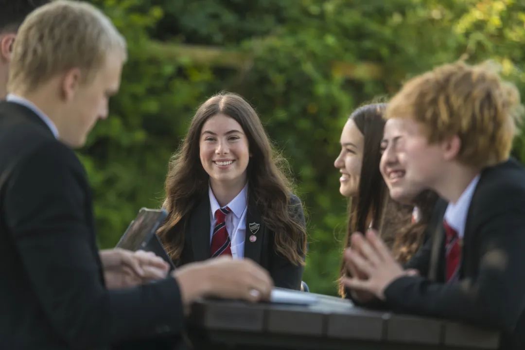【圣迈克尔学校】最新Parent Power英国私校排名出炉，查尔斯国王垂青的这所学校亮了