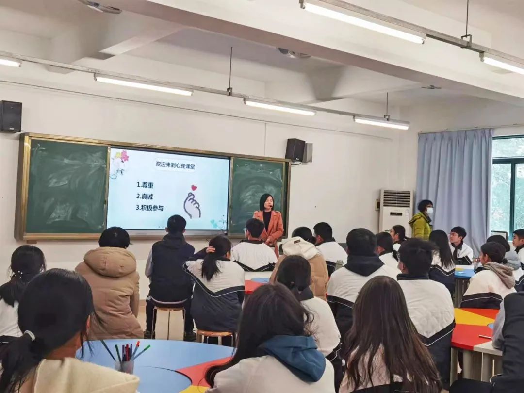 象贤中学迎接广东省新时代中小学德育特色校试点校评选