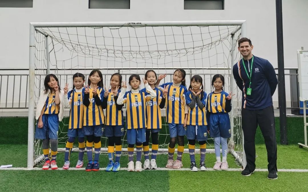 ISA Tianhe Football Teams Shine Bright | 绿茵争锋，爱莎天河足球队持续闪耀
