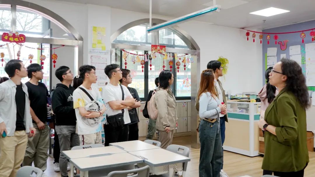 香港教育大学湾区青年职业探访团一行到访广州暨大港澳子弟学校